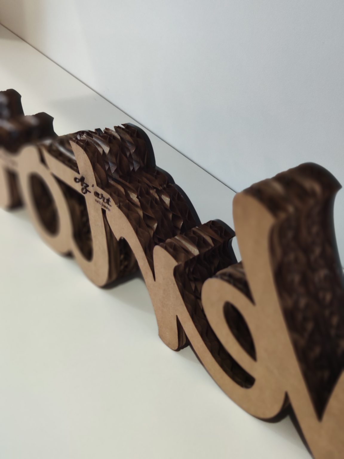 décoration vertou noir en carton - authentik design.3 - Copie